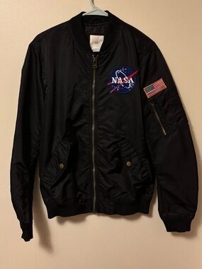 H&M Black Zip-Up Bomber Jacket